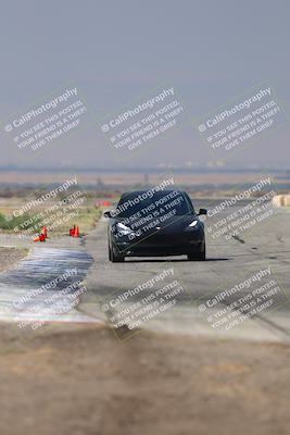 media/Sep-20-2025-Extreme Speed (Sat) [[1fcc23683c]]/Orange (Mid Intermediate)/Session 2 (Sunrise)/